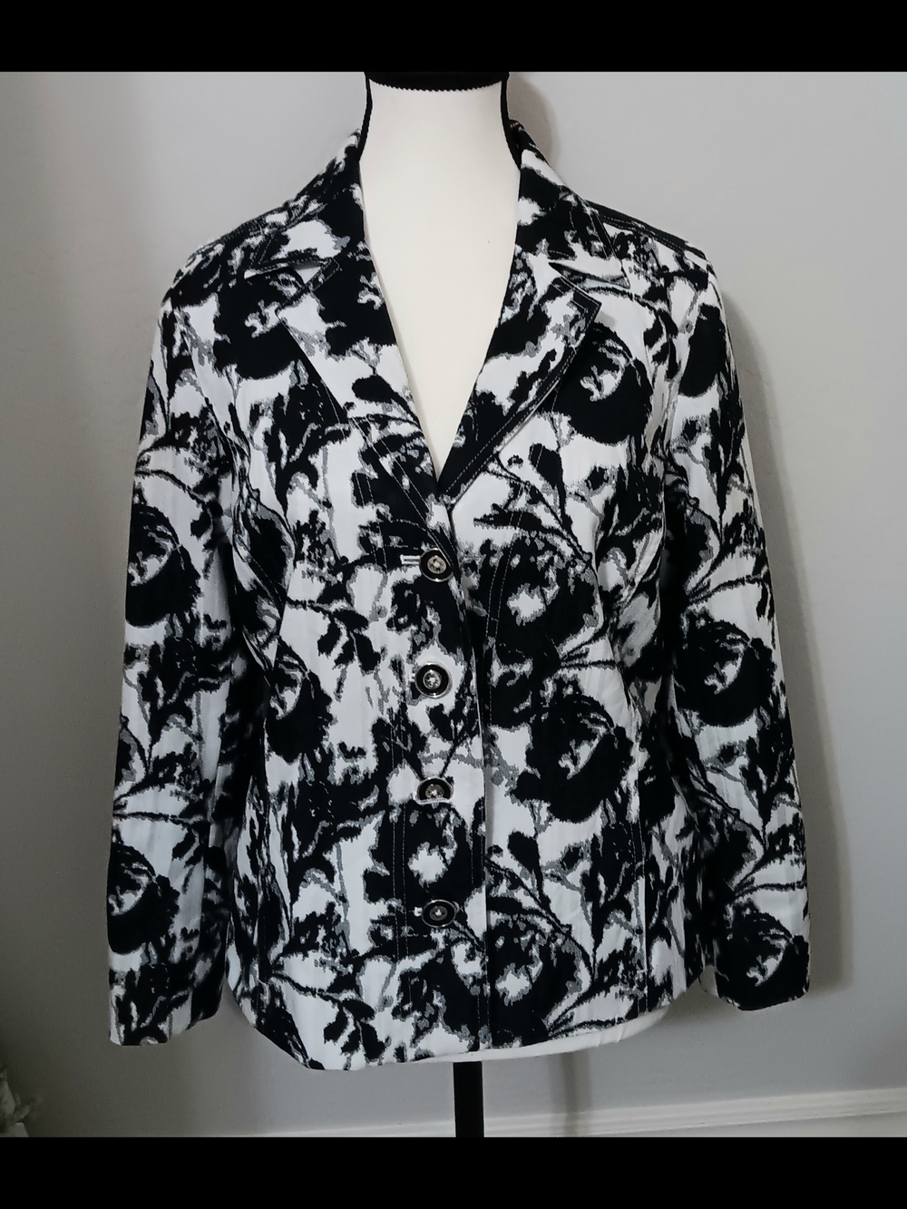 Laura Ashley Black and White Floral Blazer Jacket